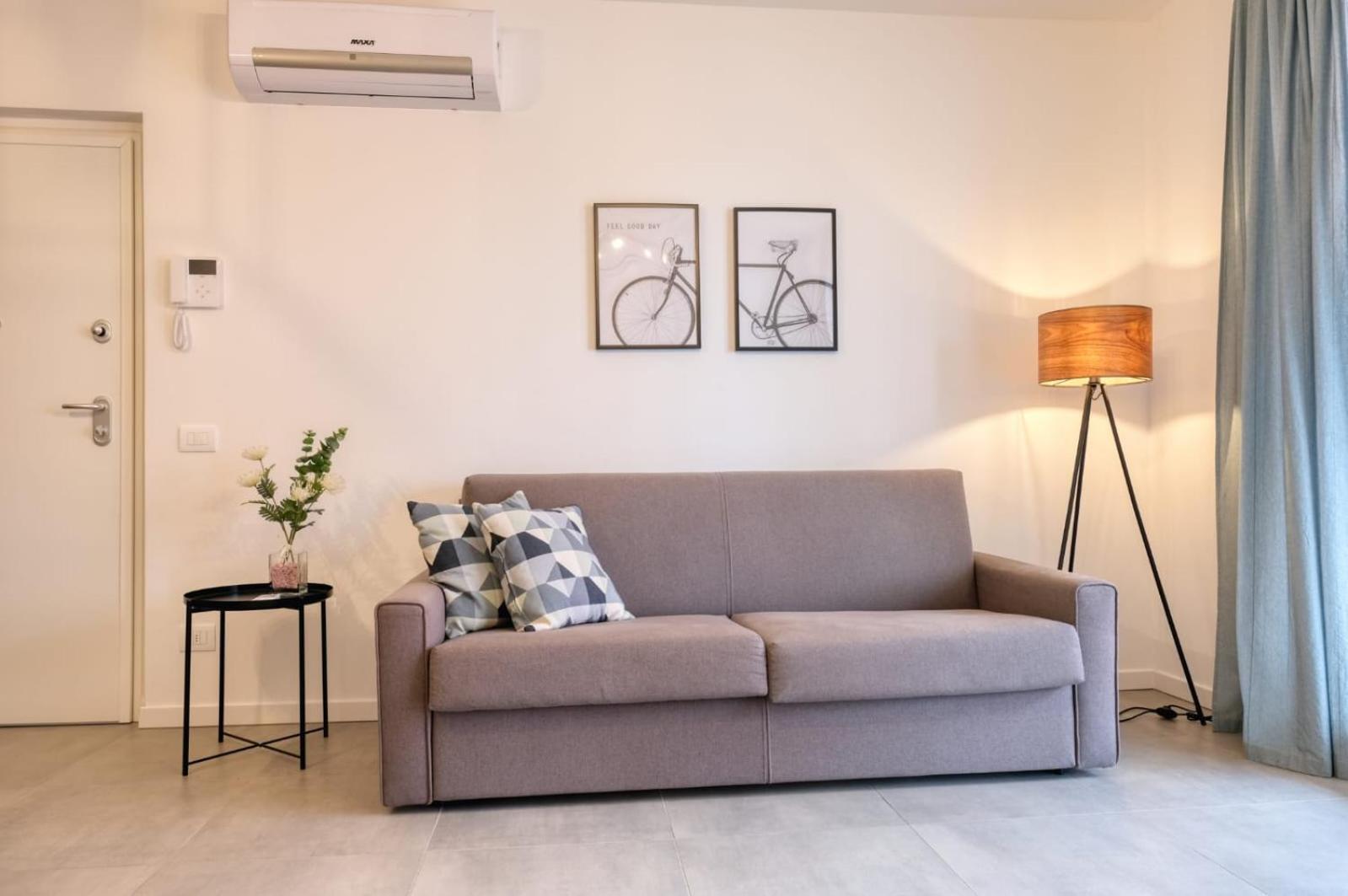 Appartamento Al 45 B.Go Roma -Vr- Con Garage فيرونا المظهر الخارجي الصورة